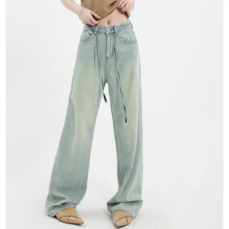 Women Light Blue Jeans Chic Belt High Waist American Street Wide Leg Pants Fashion Vintage NEW Female Straight Autumn Trouser
Women Light Blue Jeans Chic Belt High Waist American Street Wide Leg Pants Fashion Vintage NEW Female Straight Autumn Trouser
