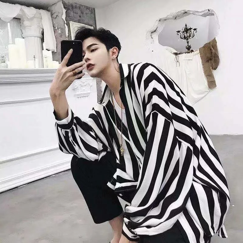 Summer Dark Style Men's Black White Striped Shirt Batwing Sleeve Loose Casual Long Sleeve Blouse Korean Fashion Streetwear Tops
Summer Dark Style Men's Black White Striped Shirt Batwing Sleeve Loose Casual Long Sleeve Blouse Korean Fashion Streetwear Tops