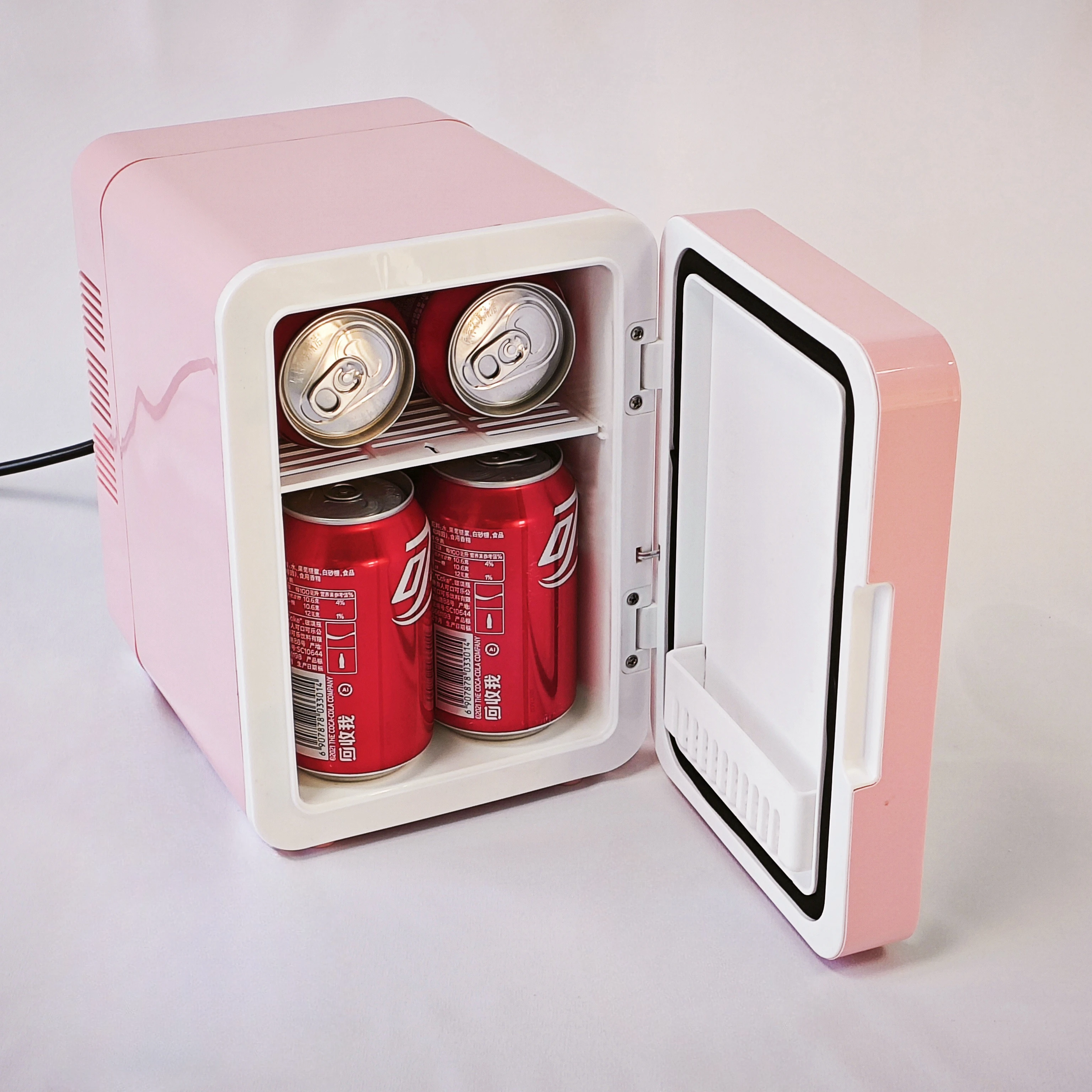 Portable Compact Mini Fridge 4L Skincare Cars Small Refrigerator Mini Fridge
Portable Compact Mini Fridge 4L Skincare Cars Small Refrigerator Mini Fridge