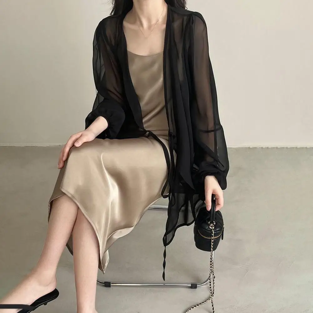 Women Summer Chiffon Cardigan V-neck Lantern Long Sleeve Chiffon Top See-through Irregular Hem Shawl Coat Women Chiffon Cover-up
Women Summer Chiffon Cardigan V-neck Lantern Long Sleeve Chiffon Top See-through Irregular Hem Shawl Coat Women Chiffon Cover-up