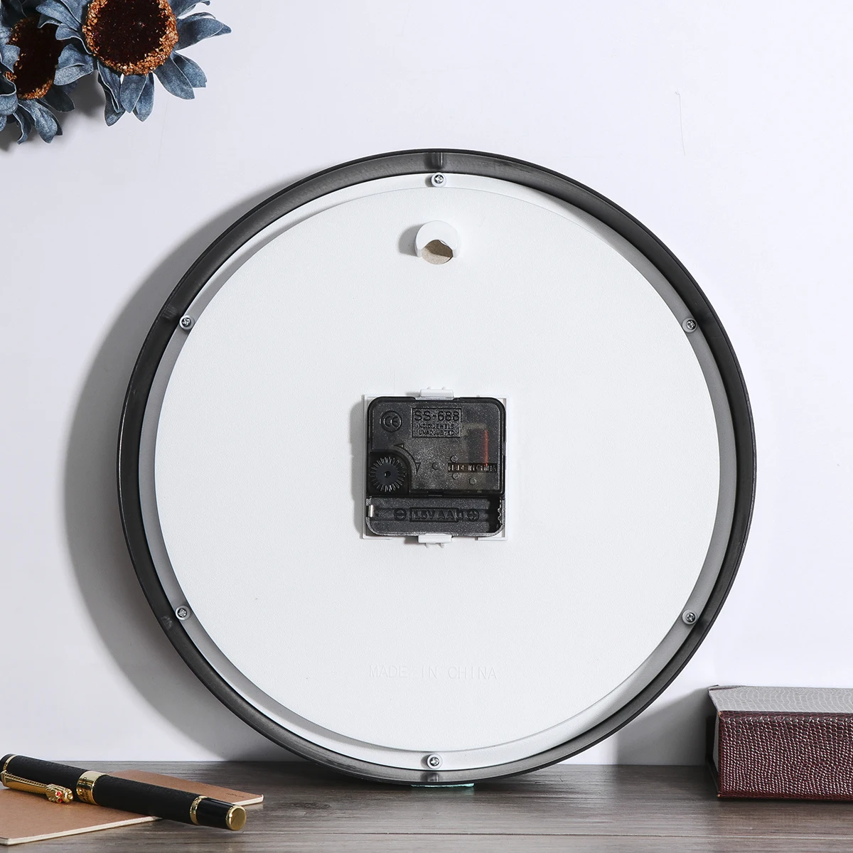 10 -inch Home Decor Silent Wall Clock Non-ticking Outdoor Modern Minimalist Hanging Black Clocks Travel
10 -inch Home Decor Silent Wall Clock Non-ticking Outdoor Modern Minimalist Hanging Black Clocks Travel