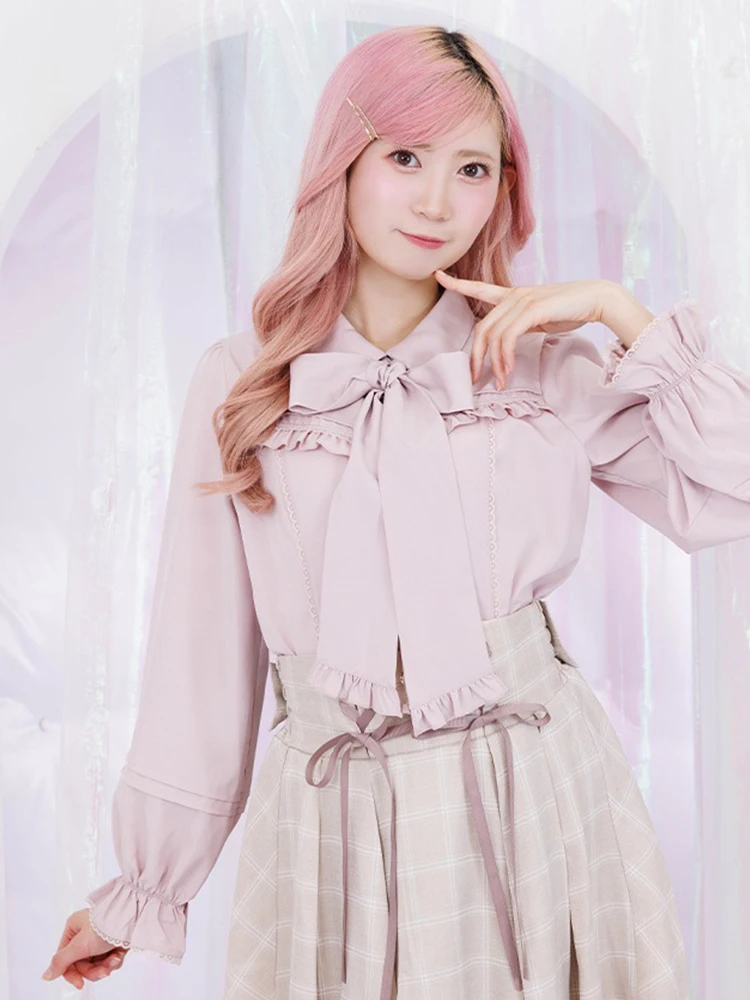 Милая женская блузка с длинным рукавом, бантом и кружевной отделкой в японском стиле, из дышащего и комфортного полиэстера
Милая женская блузка с длинным рукавом, бантом и кружевной отделкой в японском стиле, из дышащего и комфортного полиэстера