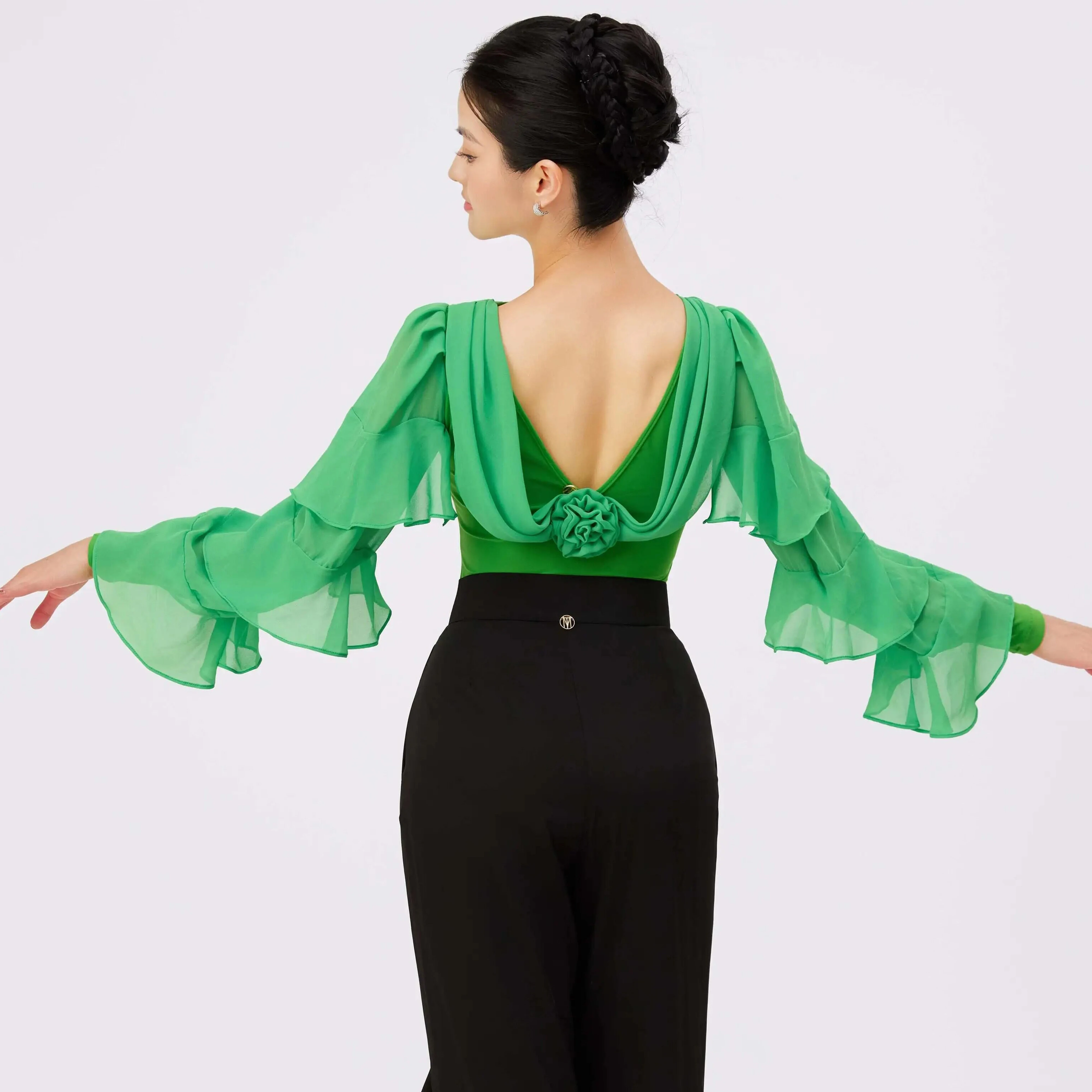 Green Pink Black Ballroom Dance Tops Women Long Sleeves Waltz Dance Bodysuit Performance Clothing Competition Dancewear BL17620
Green Pink Black Ballroom Dance Tops Women Long Sleeves Waltz Dance Bodysuit Performance Clothing Competition Dancewear BL17620