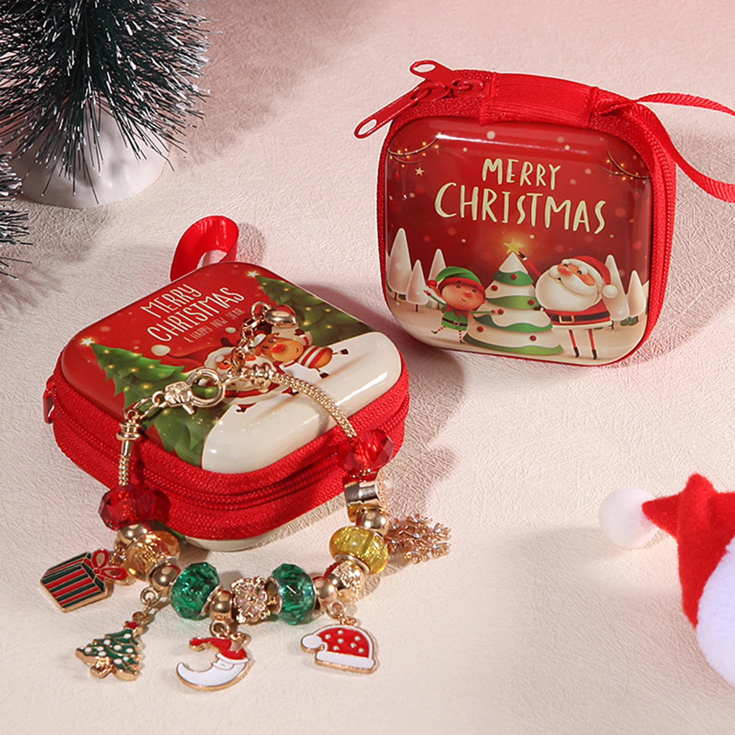 26 pieces of Christmas series bracelet making set, jewelry making set, DIY beaded bracelet necklace making gift
26 pieces of Christmas series bracelet making set, jewelry making set, DIY beaded bracelet necklace making gift