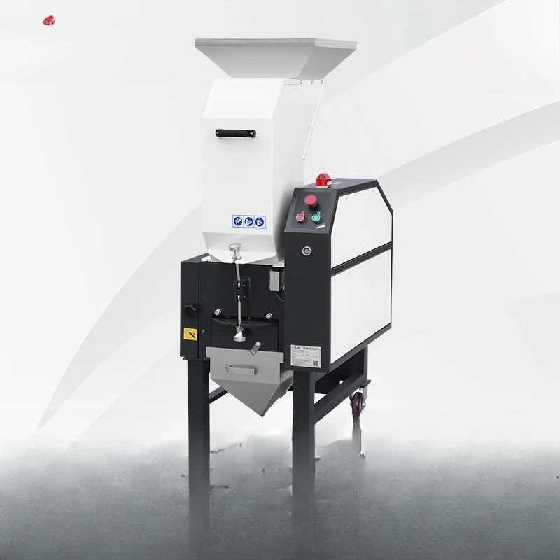 Medium speed edge plastic recycling crusher Silent plastic nozzle crusher
Medium speed edge plastic recycling crusher Silent plastic nozzle crusher