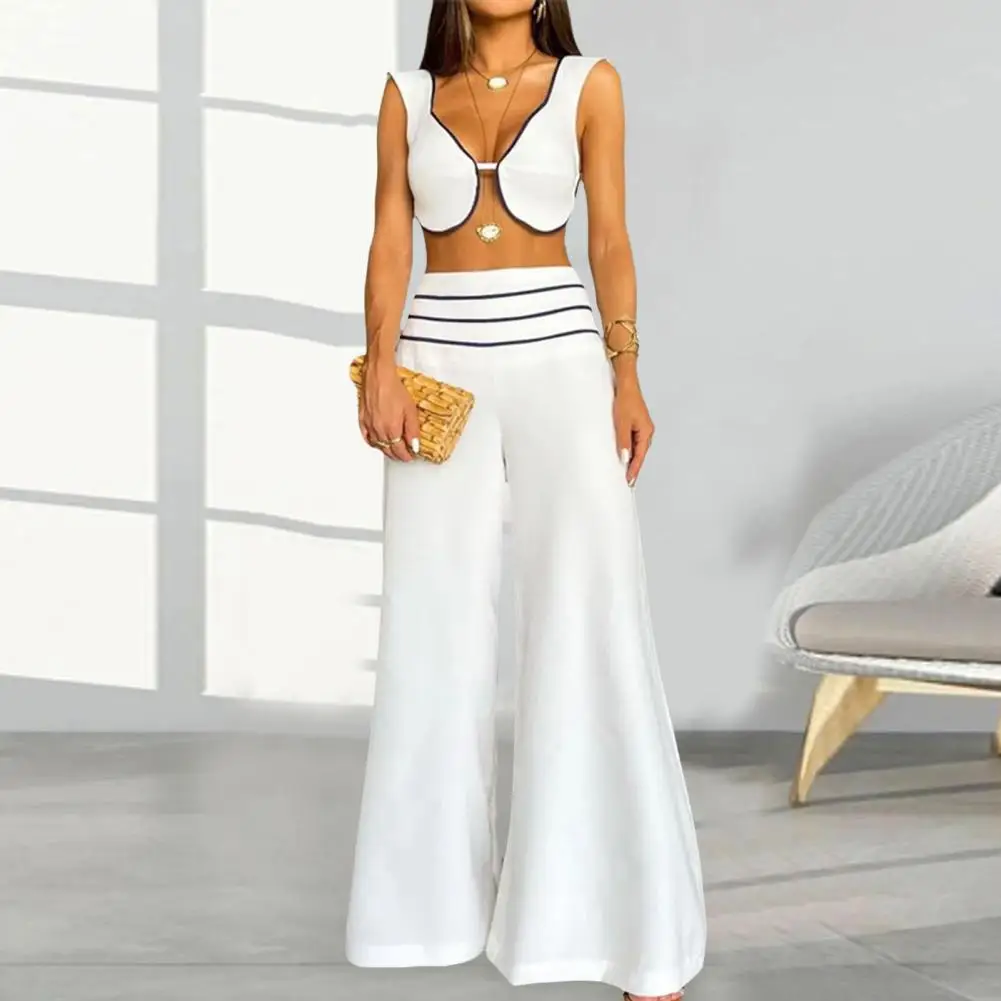 Bandeau Top Set Stylish Women's Crop Top Pants Set with Low-cut V Neck Sleeveless Design High Waist Wide Leg Culottes for Summer
Bandeau Top Set Stylish Women's Crop Top Pants Set with Low-cut V Neck Sleeveless Design High Waist Wide Leg Culottes for Summer