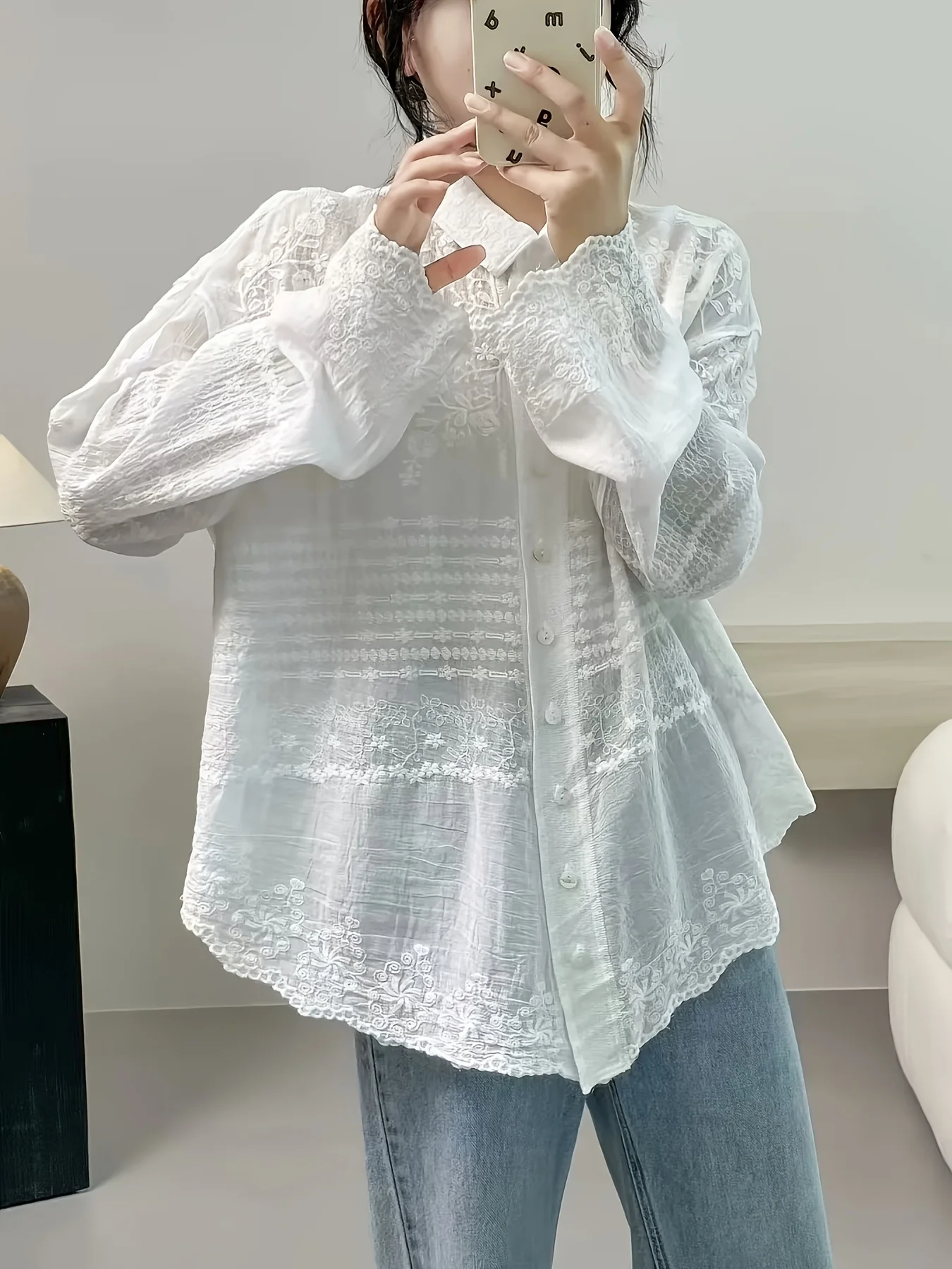 Spring and Autumn Women's Beach Shirt,Swimsuit Cover,Long Sleeve Single breasted Embroidered Loose Casual Outing Sunscreen Shirt
Spring and Autumn Women's Beach Shirt,Swimsuit Cover,Long Sleeve Single breasted Embroidered Loose Casual Outing Sunscreen Shirt