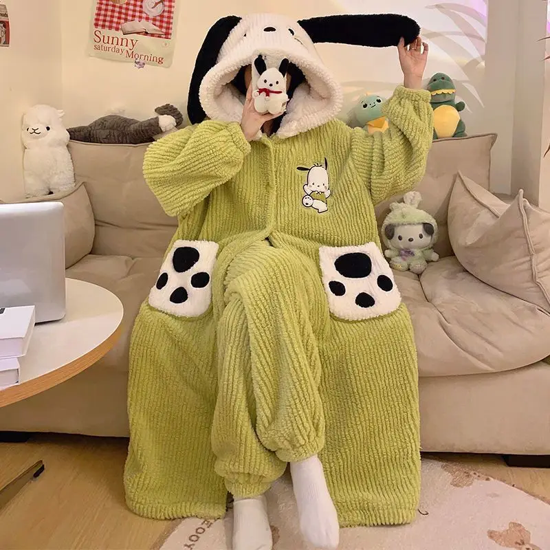Kawaii Hello Kitty коралловые бархатные пижамы пижамы для девочек ночная рубашка Y2k Pochacco утолщенные свободные мультяшные повседневные теплые комплекты домашней одежды
Kawaii Hello Kitty коралловые бархатные пижамы пижамы для девочек ночная рубашка Y2k Pochacco утолщенные свободные мультяшные повседневные теплые комплекты домашней одежды