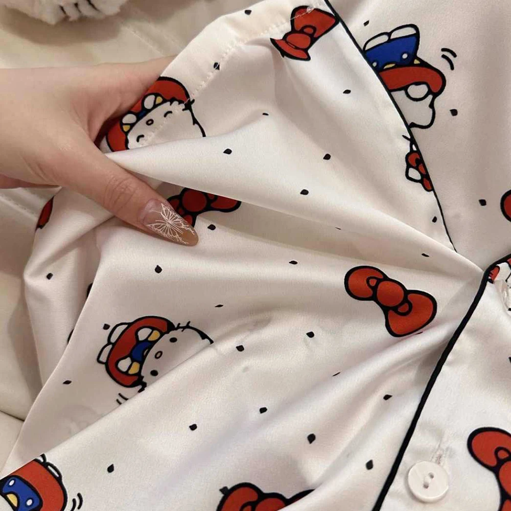 Sanrio New Pajamas 2Pcs Hello Kitty Polka Dots Pajamas Princess Style Female Autumn New Long Sleeves Dormitory Home Clothing Set
Sanrio New Pajamas 2Pcs Hello Kitty Polka Dots Pajamas Princess Style Female Autumn New Long Sleeves Dormitory Home Clothing Set
