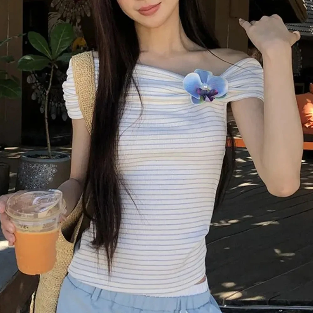 One Shoulder Casual Top for Women Slim Fit For French Design Korean Style Short Sleeve Blouse All Season Fashion
One Shoulder Casual Top for Women Slim Fit For French Design Korean Style Short Sleeve Blouse All Season Fashion