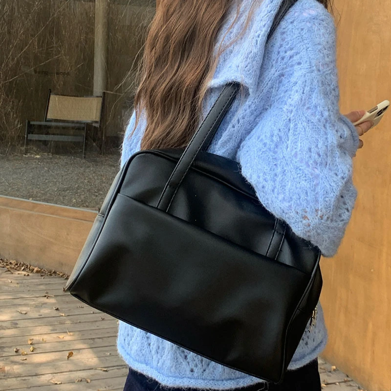 Trend Large Capacity Shoulder Bag Women Vintage Underarm Bag Solid Color Fashion Tote Bag Versatile Lady Handbag Bolso Mujer
Trend Large Capacity Shoulder Bag Women Vintage Underarm Bag Solid Color Fashion Tote Bag Versatile Lady Handbag Bolso Mujer