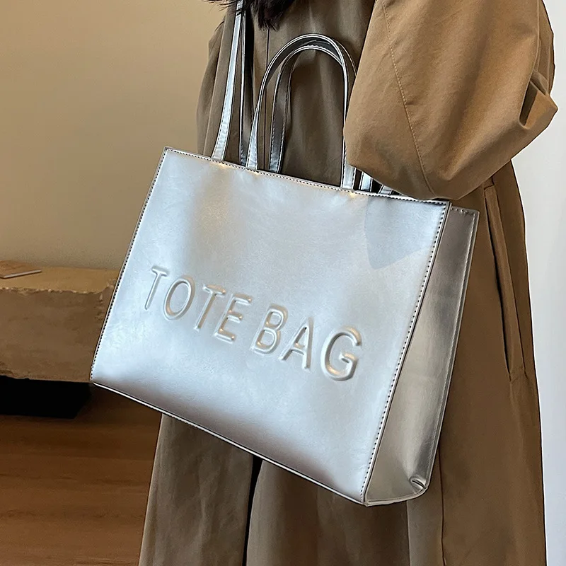Large-capacity Tote Bag for Women New Simple Solid Single-shoulder Crossbody Underarm Bag High-quality School Commuting Handbags
Large-capacity Tote Bag for Women New Simple Solid Single-shoulder Crossbody Underarm Bag High-quality School Commuting Handbags