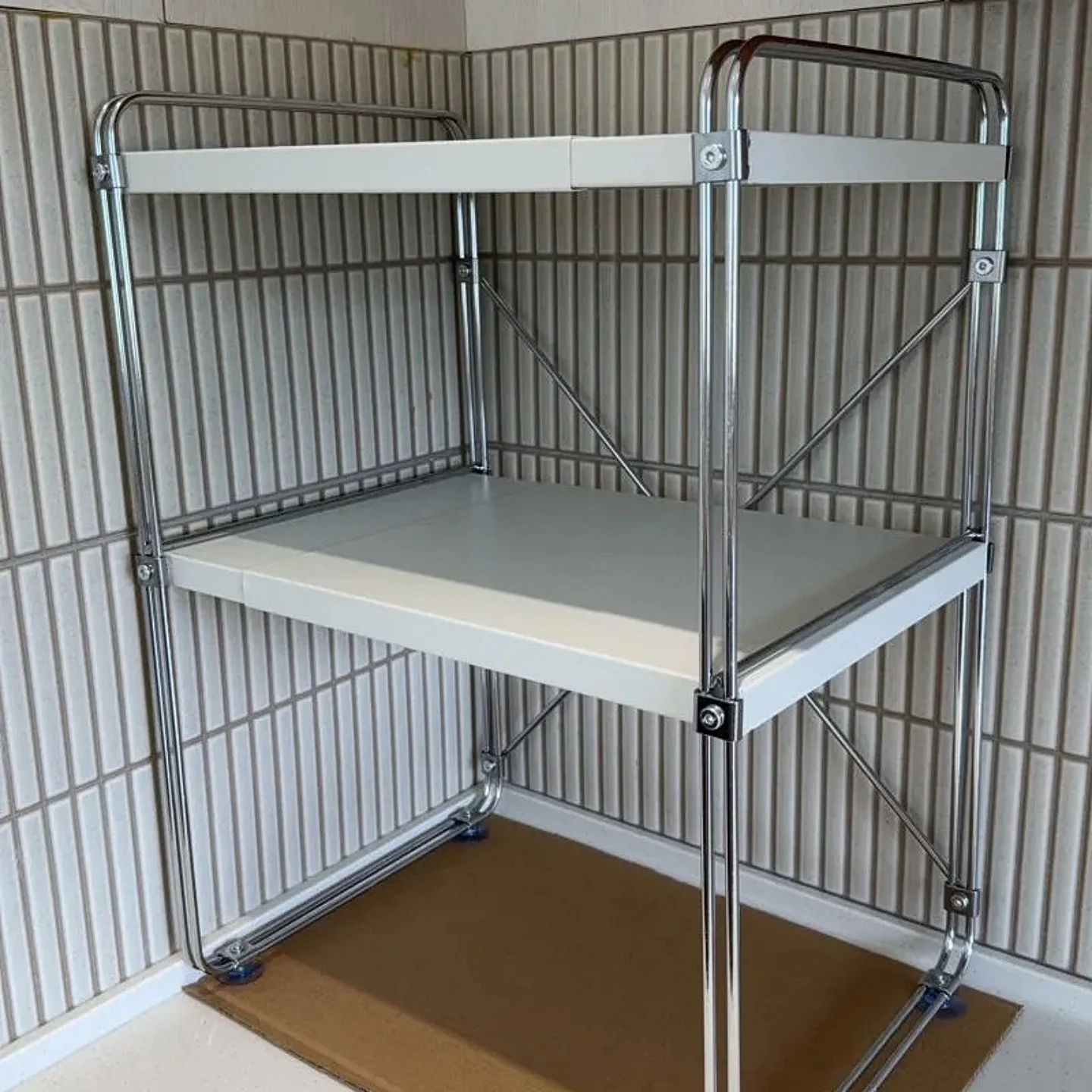 Adjustable Three-Layer Microwave Oven Rack Japanese Style Carbon Steel Double Layer Retractable Rice Cooker Storage Organizer
Adjustable Three-Layer Microwave Oven Rack Japanese Style Carbon Steel Double Layer Retractable Rice Cooker Storage Organizer