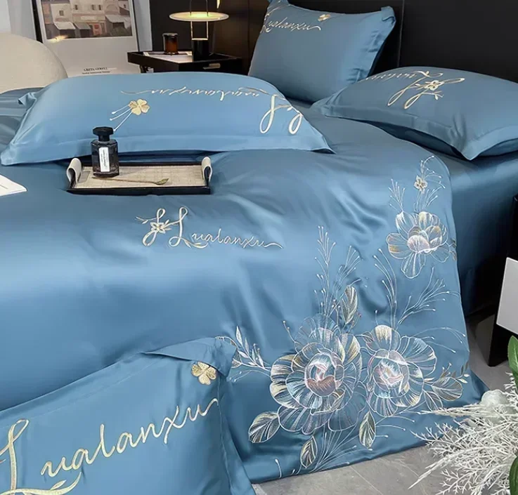 Silk Flower Embroidered Duvet Cover with High Quality Bedding Set of Four Pieces for Summer Silk edredom
Silk Flower Embroidered Duvet Cover with High Quality Bedding Set of Four Pieces for Summer Silk edredom