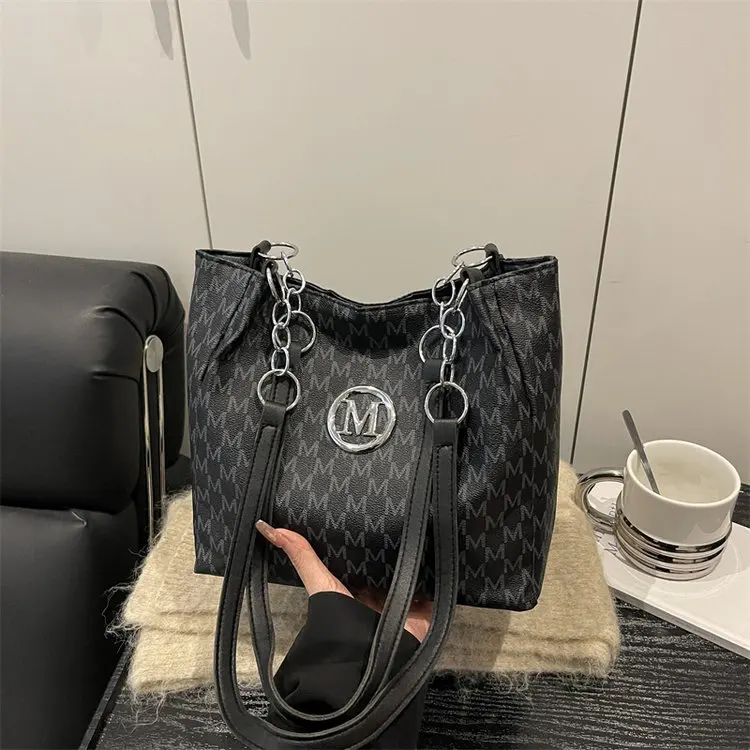 Новая вместительная сумка-тоут 2026 года, уникальный дизайн, регулируемый плечевой ремень, трансформируемая сумка с верхней ручкой для работы и поездок
Новая вместительная сумка-тоут 2026 года, уникальный дизайн, регулируемый плечевой ремень, трансформируемая сумка с верхней ручкой для работы и поездок