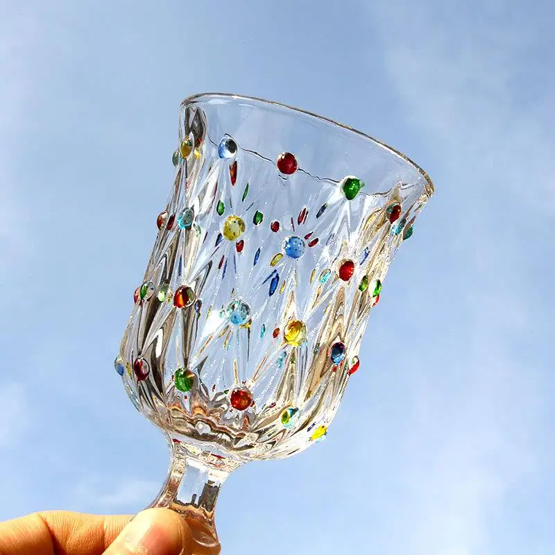 Thickened Hand-Painted Wine Glasses Creative High Footed Wine Cups Attractive Red Wine Glasses Crystal Material
Thickened Hand-Painted Wine Glasses Creative High Footed Wine Cups Attractive Red Wine Glasses Crystal Material