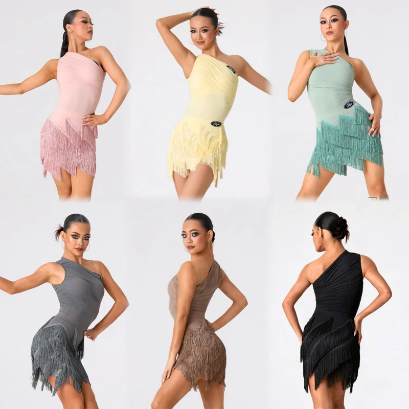 New Chacha Latin Dance Performance Costume Women Sloping Shoulder Latin Top Fringed Skirts Adults Latin Dance Clothing SL16030
New Chacha Latin Dance Performance Costume Women Sloping Shoulder Latin Top Fringed Skirts Adults Latin Dance Clothing SL16030