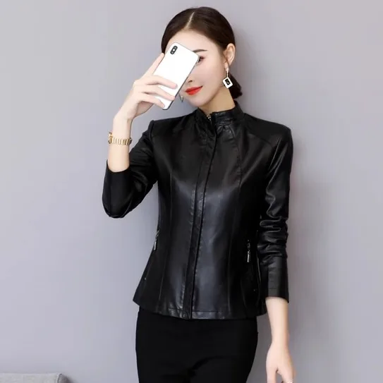 Новая женская укороченная приталенная куртка-косуха из натуральной овчины в корейском стиле для весны и осени, модная верхняя одежда
Новая женская укороченная приталенная куртка-косуха из натуральной овчины в корейском стиле для весны и осени, модная верхняя одежда