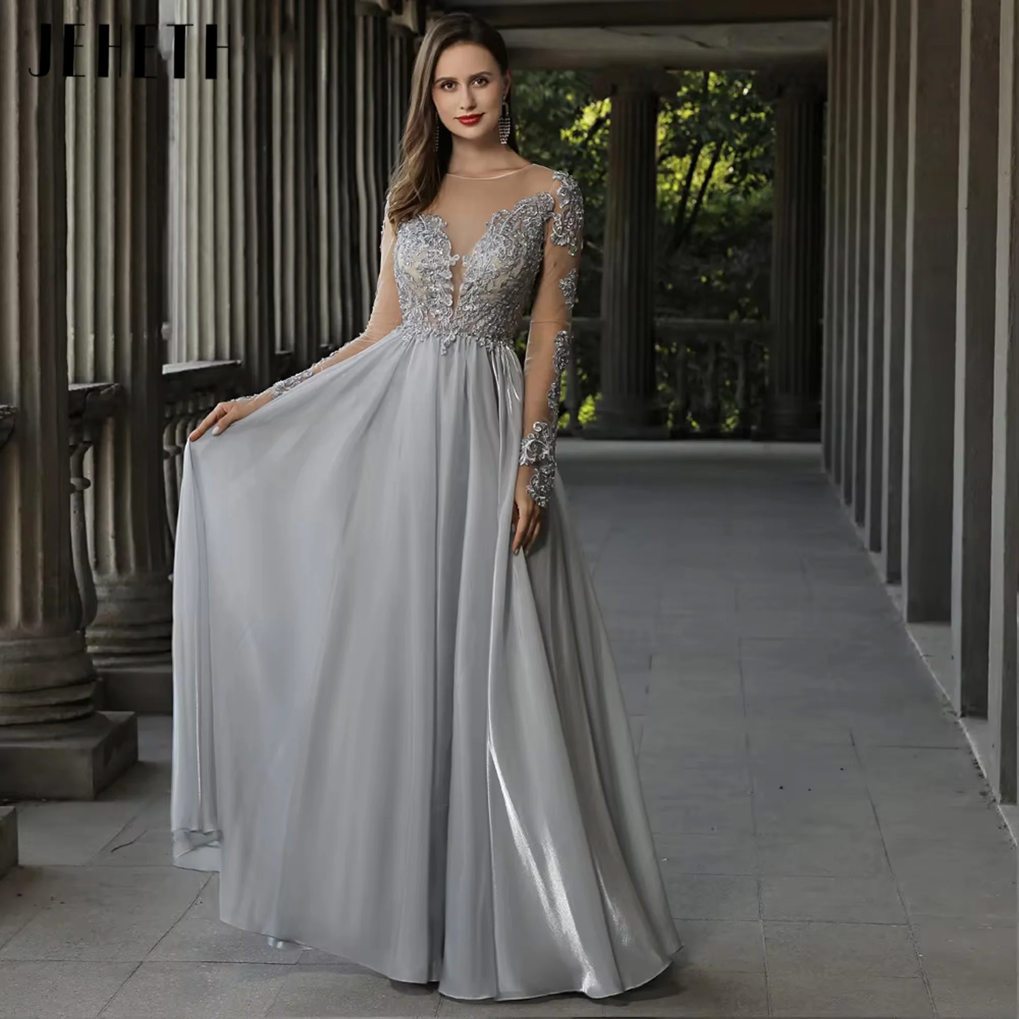 JEHETH A-line Long SleevedEound Neck Satin Wedding Dress Lace Decal Backless Luxurious Sexy Bridal Gown Vestido Customized
JEHETH A-line Long SleevedEound Neck Satin Wedding Dress Lace Decal Backless Luxurious Sexy Bridal Gown Vestido Customized