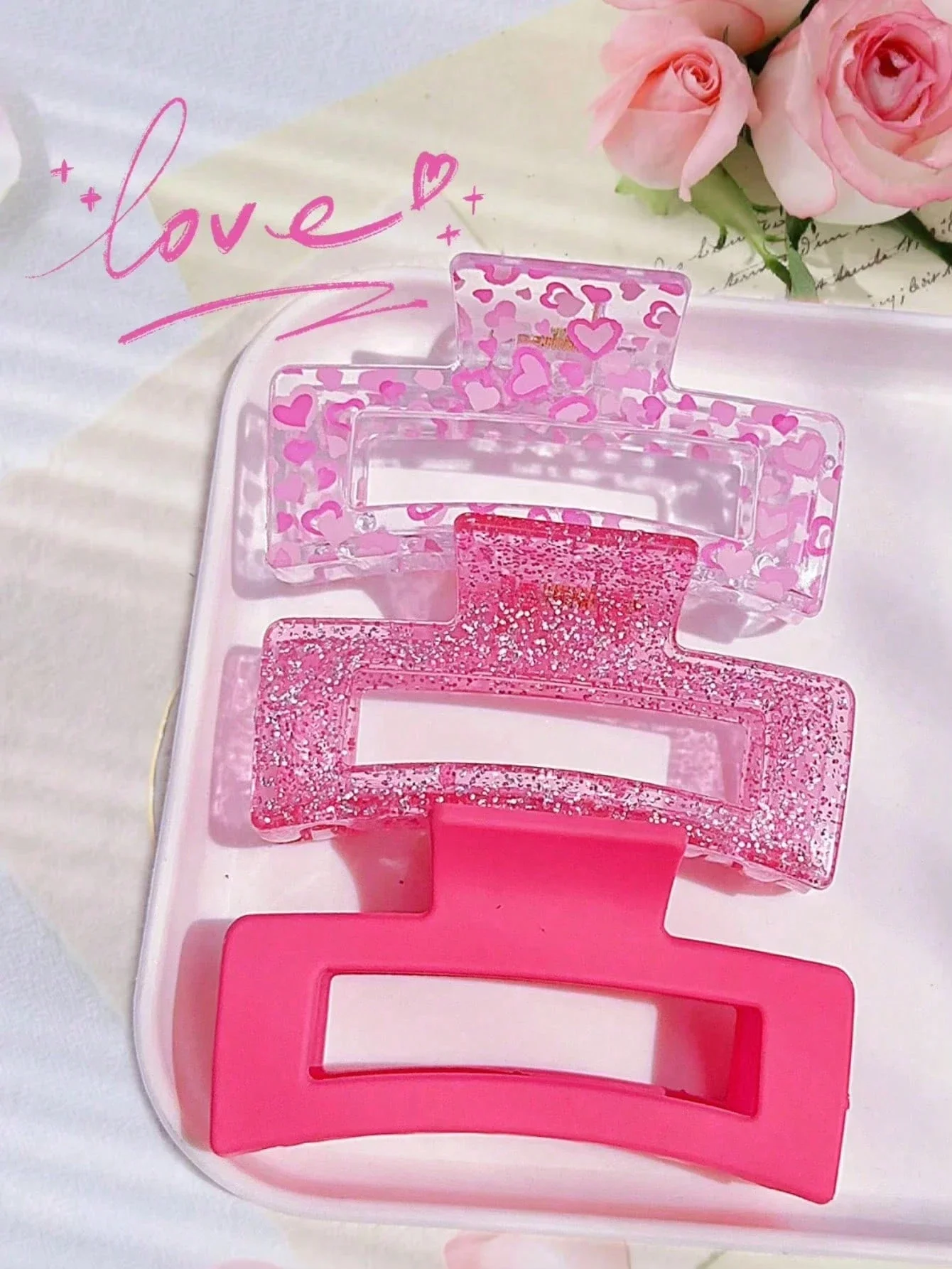 4pcs Pink Heart Glitter Claw Hair Clips Set For Women Y2K Style Spring Summer Accessories
4pcs Pink Heart Glitter Claw Hair Clips Set For Women Y2K Style Spring Summer Accessories