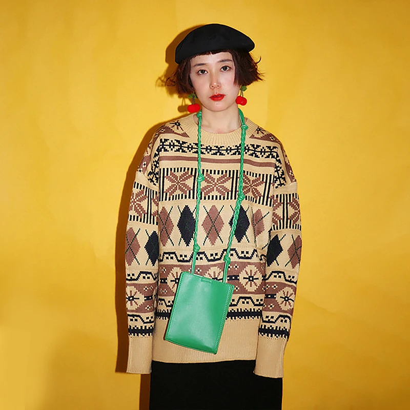 Вязаный свитер Mr. Pasture в винтажном стиле, свободный, повседневный, женский, мягкий, в университетском стиле, теплый, термо, из акриловой смеси
Вязаный свитер Mr. Pasture в винтажном стиле, свободный, повседневный, женский, мягкий, в университетском стиле, теплый, термо, из акриловой смеси