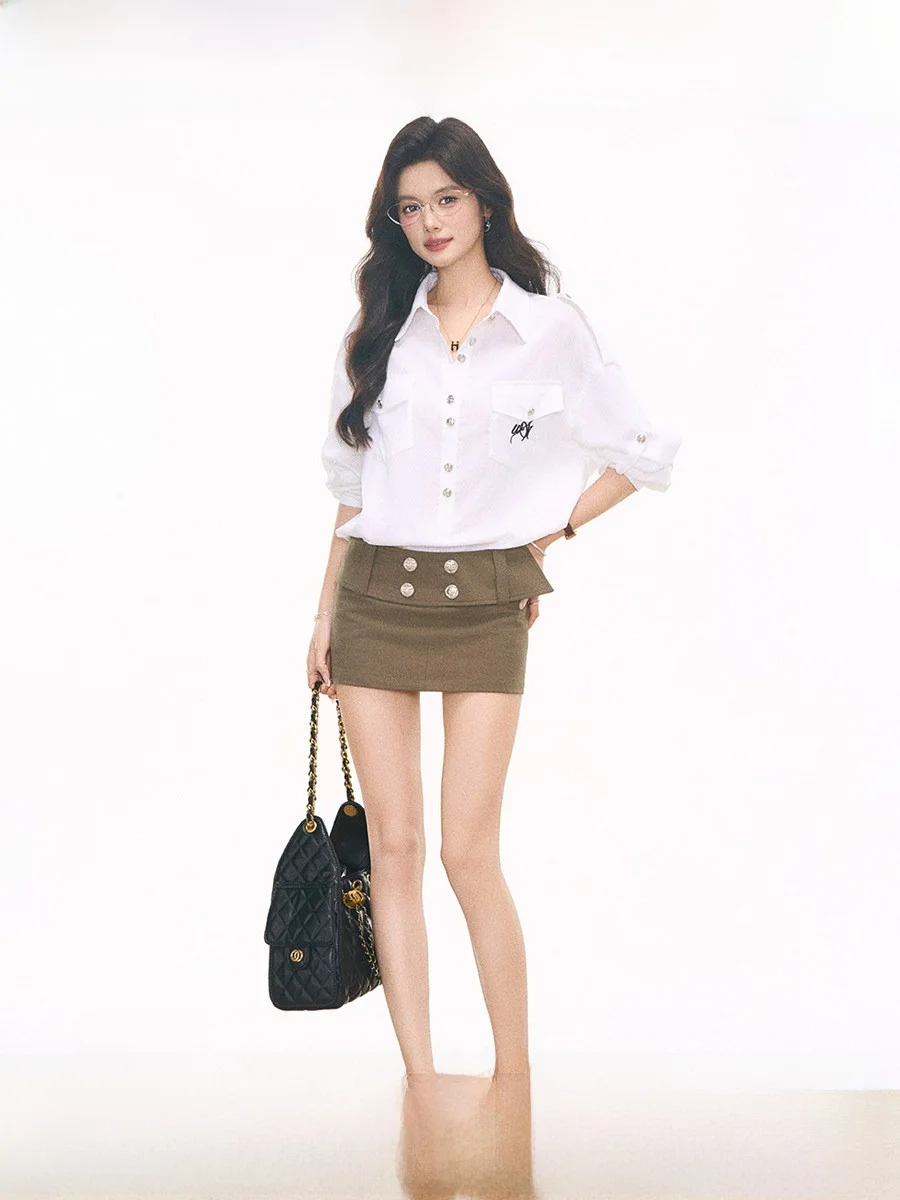 WESTAYONE Silver Buckle Short Sleeve Women's Shirt 414 New Product Casual Style Loose Fit Cool Sensation Summer Fashion
WESTAYONE Silver Buckle Short Sleeve Women's Shirt 414 New Product Casual Style Loose Fit Cool Sensation Summer Fashion
