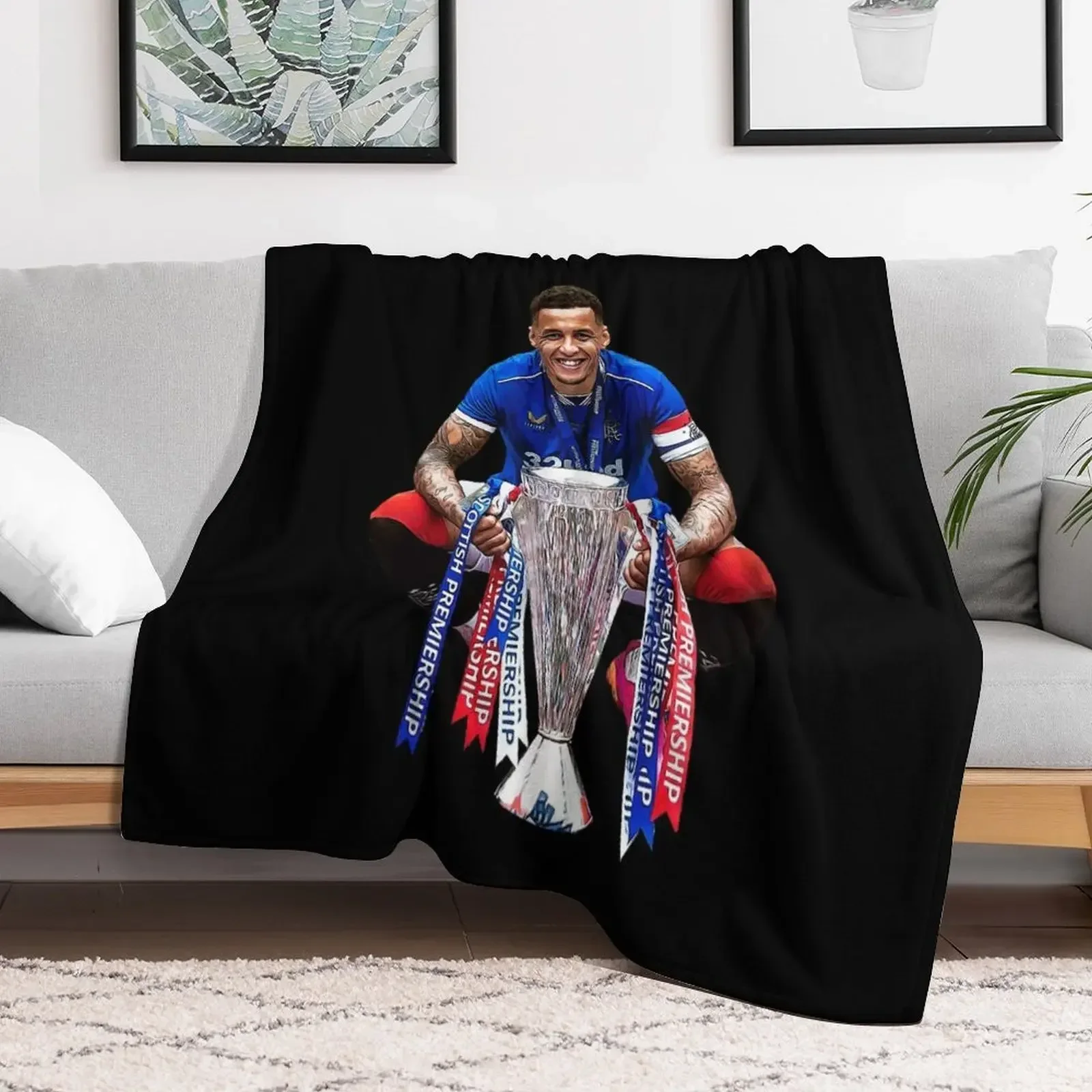 James Tavernier Celebration with Trophy Throw Blanket Soft Beds Sofas Flannel Blankets
James Tavernier Celebration with Trophy Throw Blanket Soft Beds Sofas Flannel Blankets