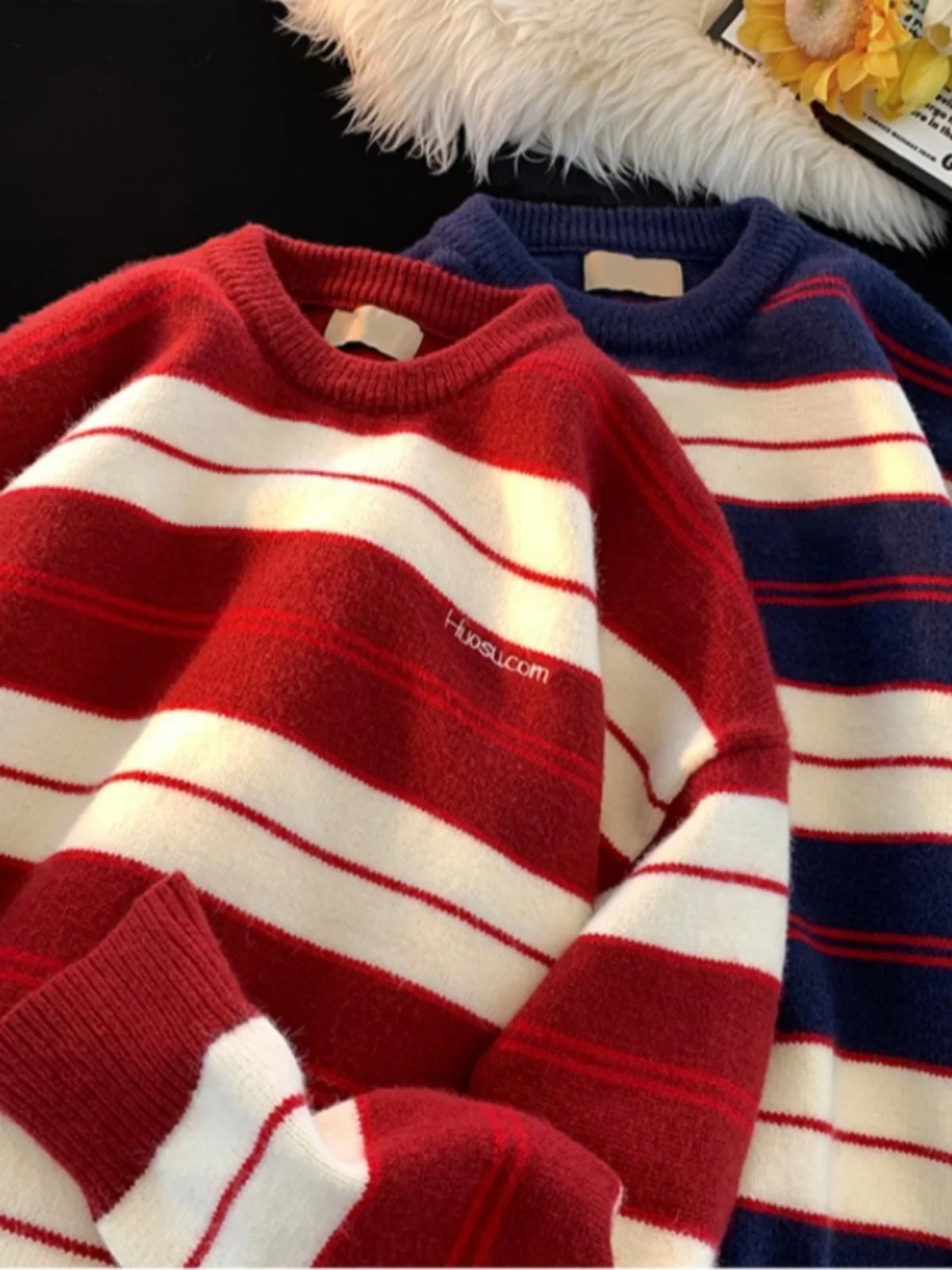 Men's Comfortable Warm Knitted Sweater Spring Autumn Striped Loose Lazy Sle Faion High Sensation Crew Ne Long Sve Top
Men's Comfortable Warm Knitted Sweater Spring Autumn Striped Loose Lazy Sle Faion High Sensation Crew Ne Long Sve Top