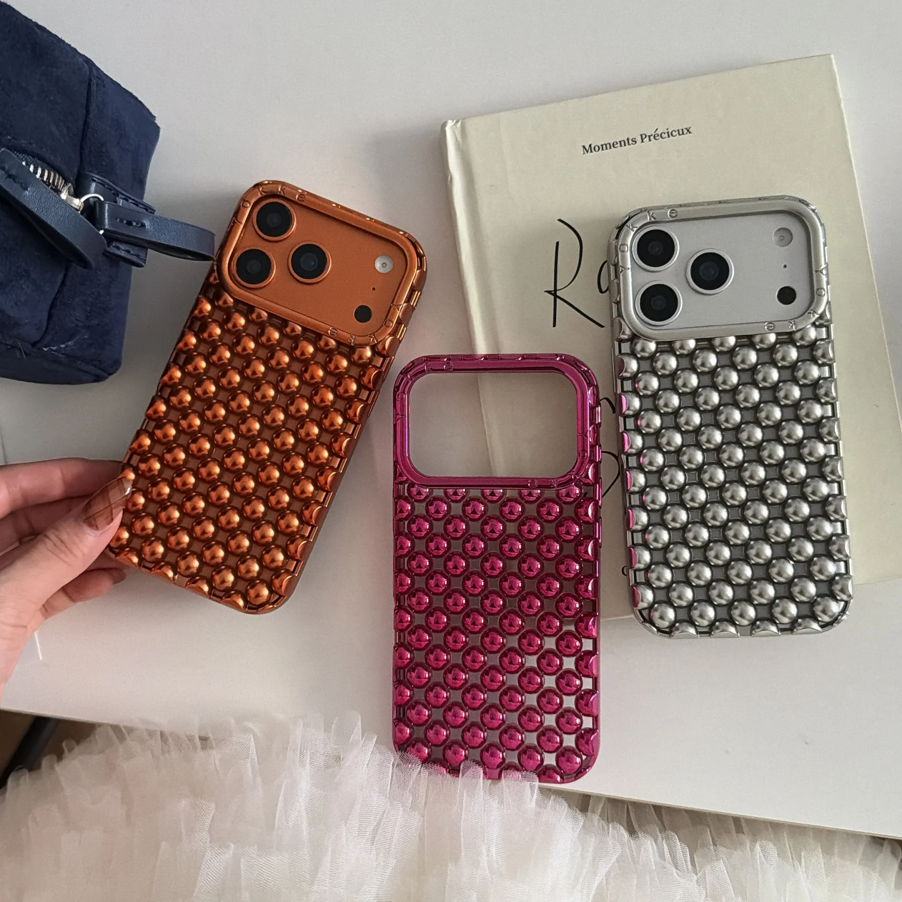 Cute Creative 3D Hollow Out Pearl Round Bead Solid Color Phone Case for iPhone 17Pro Max 16 15Pro Shockproof Protective Cover
Cute Creative 3D Hollow Out Pearl Round Bead Solid Color Phone Case for iPhone 17Pro Max 16 15Pro Shockproof Protective Cover 