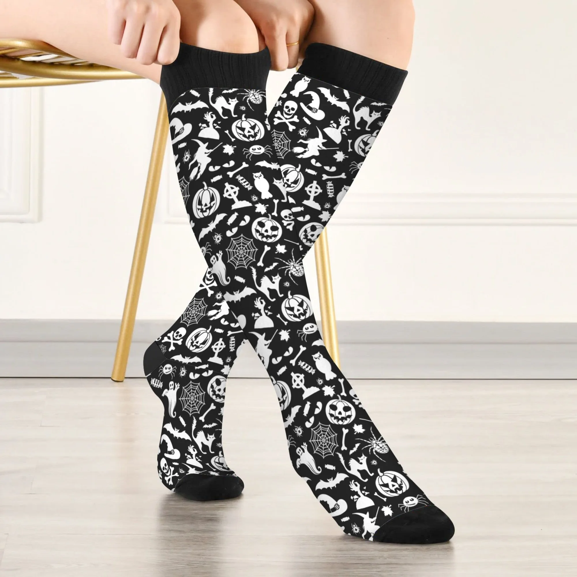 Halloween theme funny stockings gift Harajuku style crazy street hip-hop trend men's socks comfortable warm casual women's socks
Halloween theme funny stockings gift Harajuku style crazy street hip-hop trend men's socks comfortable warm casual women's socks