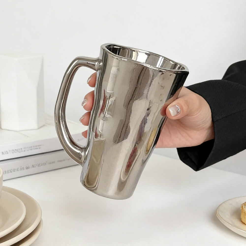 Laser Silver with Handle Cup Household High-end Exquisite Niche Design Mug Creative High Appearance Level Milk Coffee Water Cup
Laser Silver with Handle Cup Household High-end Exquisite Niche Design Mug Creative High Appearance Level Milk Coffee Water Cup
