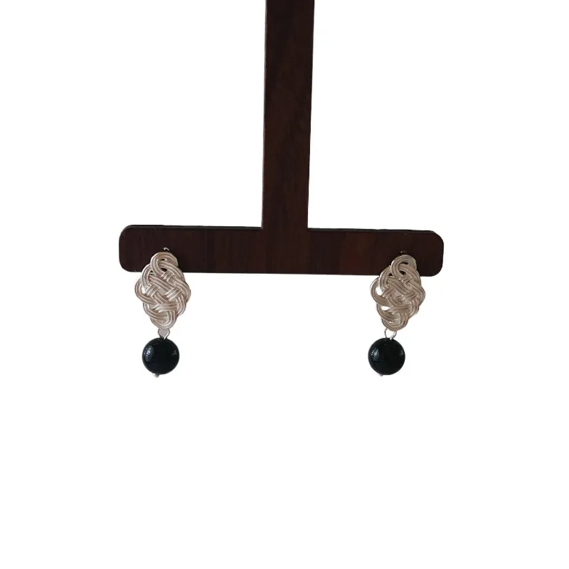 Серебряный китайский узел, ретро серьги ручной работы, кулон, новые китайские ювелирные изделия, серьги, универсальные серьги
Серебряный китайский узел, ретро серьги ручной работы, кулон, новые китайские ювелирные изделия, серьги, универсальные серьги