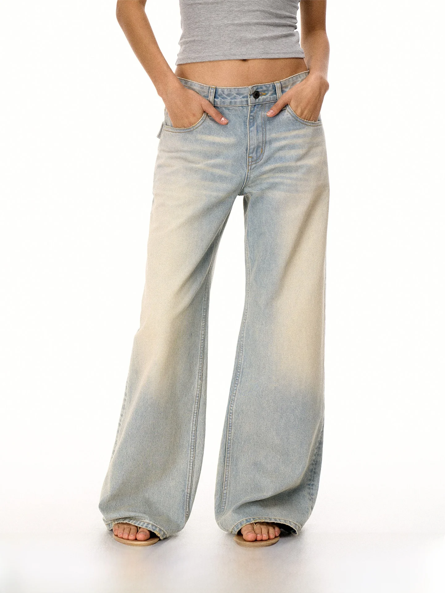 Firstfloor Retro Faded Light Blue Heavy Waed Casual Straight Leg Jeans Women's Cleanfit Cotton l Waist Button Fastening
Firstfloor Retro Faded Light Blue Heavy Waed Casual Straight Leg Jeans Women's Cleanfit Cotton l Waist Button Fastening