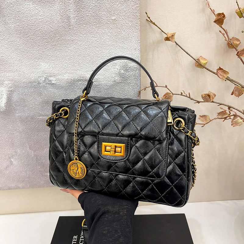 Premium Leather Crossbody Bag For Ladies, Adjustable Strap And Spacious, Elegant Classic Messenger Handbag By Brand
Premium Leather Crossbody Bag For Ladies, Adjustable Strap And Spacious, Elegant Classic Messenger Handbag By Brand