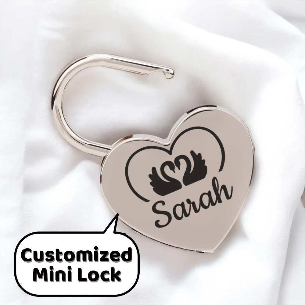 A custom-made couple's lock hollow heart The lock buckle is firm and not easy to loosen love souvenir
A custom-made couple's lock hollow heart The lock buckle is firm and not easy to loosen love souvenir