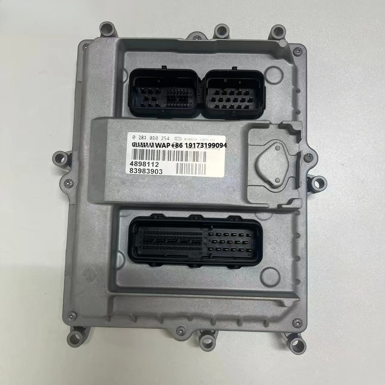 ISDE National IV Engine Electronic Control Engine Computer Board Electronic Control Module ECU Computer Board
ISDE National IV Engine Electronic Control Engine Computer Board Electronic Control Module ECU Computer Board