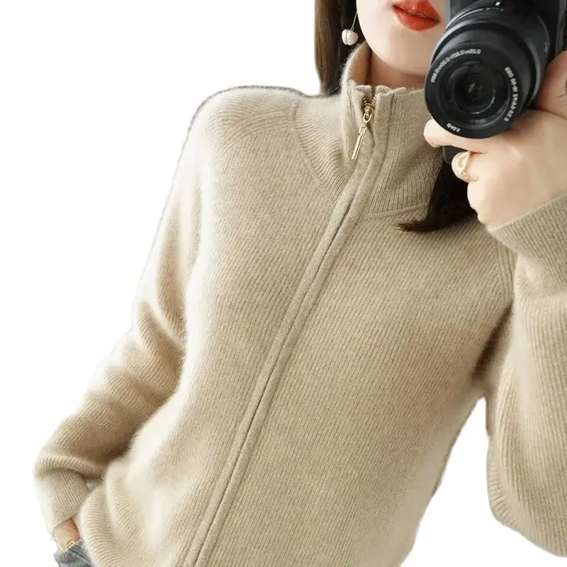 2022 Spring And Autumn New Sweater Women's Coat Fashion Cardigan Ladies Knitting Zipper jacket Temperament Female Outerwear Top
2022 Spring And Autumn New Sweater Women's Coat Fashion Cardigan Ladies Knitting Zipper jacket Temperament Female Outerwear Top
