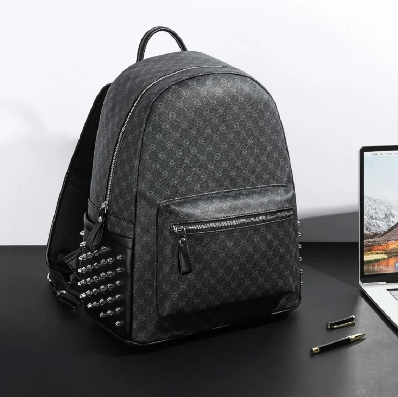 New Men Women's Fashion Luxury Large Capacity Soft Leather Travel Backpacks Rivet Design Shoulder Bags Laptop School Backpack
New Men Women's Fashion Luxury Large Capacity Soft Leather Travel Backpacks Rivet Design Shoulder Bags Laptop School Backpack