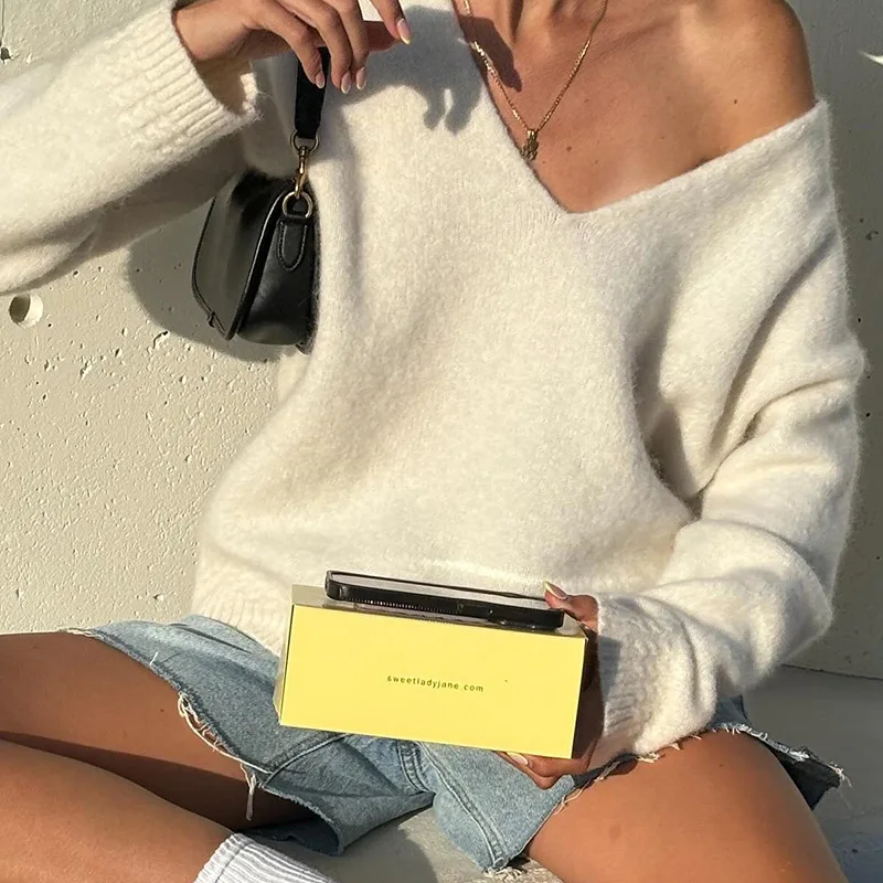 New Street Casual Sweater Lazy Autumn Winter Pullover Loose FitvKnitted Sweater Solid Color Warm Long Sleeve Top for Women
New Street Casual Sweater Lazy Autumn Winter Pullover Loose FitvKnitted Sweater Solid Color Warm Long Sleeve Top for Women