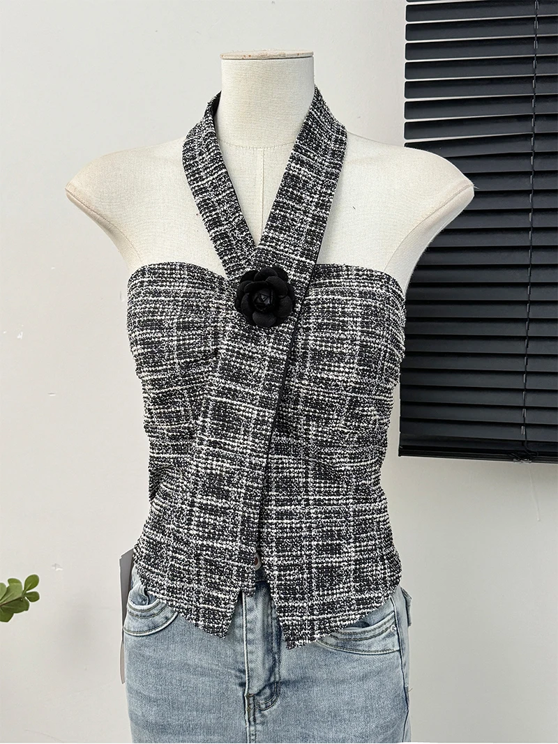 Female Contrast Color 3d Flower Halter Vest Sexy Solid Boob Tube Top Vest Woman Sleeveless Side-slit Vest Women Summer Slim Vest
Female Contrast Color 3d Flower Halter Vest Sexy Solid Boob Tube Top Vest Woman Sleeveless Side-slit Vest Women Summer Slim Vest
