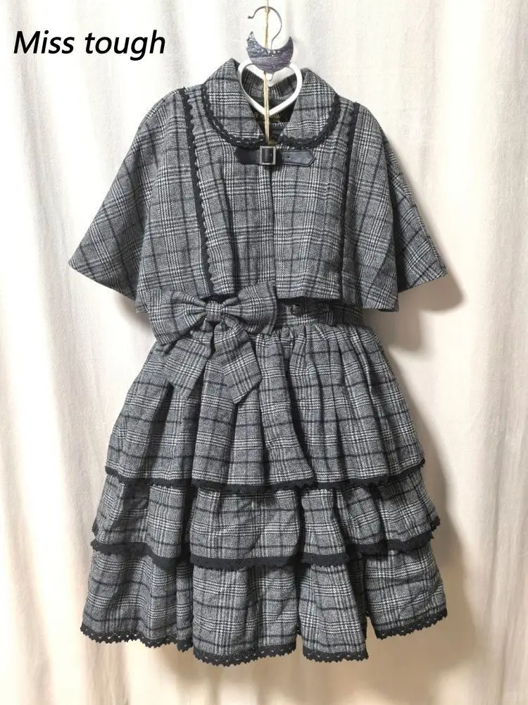 Winter Japanese Lolita Y2k Vintage Women's Suit Grey Stripes Dress + Bow Thickened Cape Coat French Preppy Style Female Outfits
Winter Japanese Lolita Y2k Vintage Women's Suit Grey Stripes Dress + Bow Thickened Cape Coat French Preppy Style Female Outfits