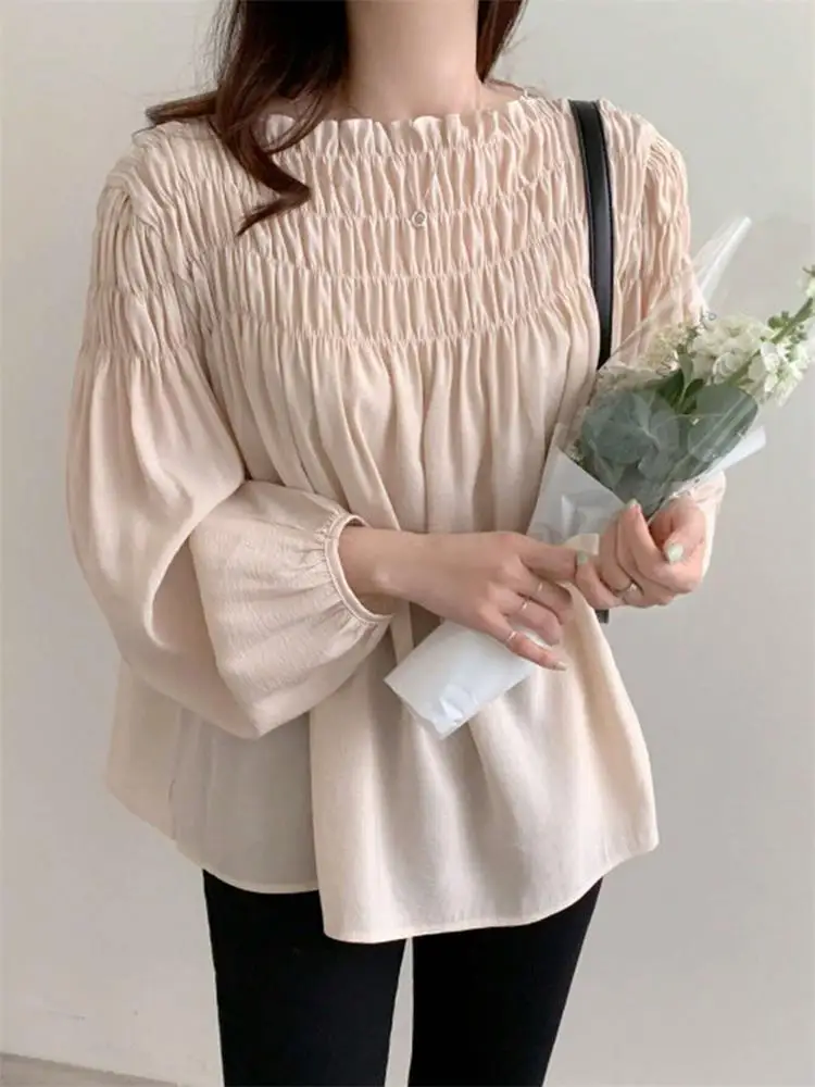 Korean Chic Sweet Elegant Chiffon Blouse With Puff Sleeves Round Neck Pleated Design for Women's Summer Shirts Loose Casual Top
Korean Chic Sweet Elegant Chiffon Blouse With Puff Sleeves Round Neck Pleated Design for Women's Summer Shirts Loose Casual Top