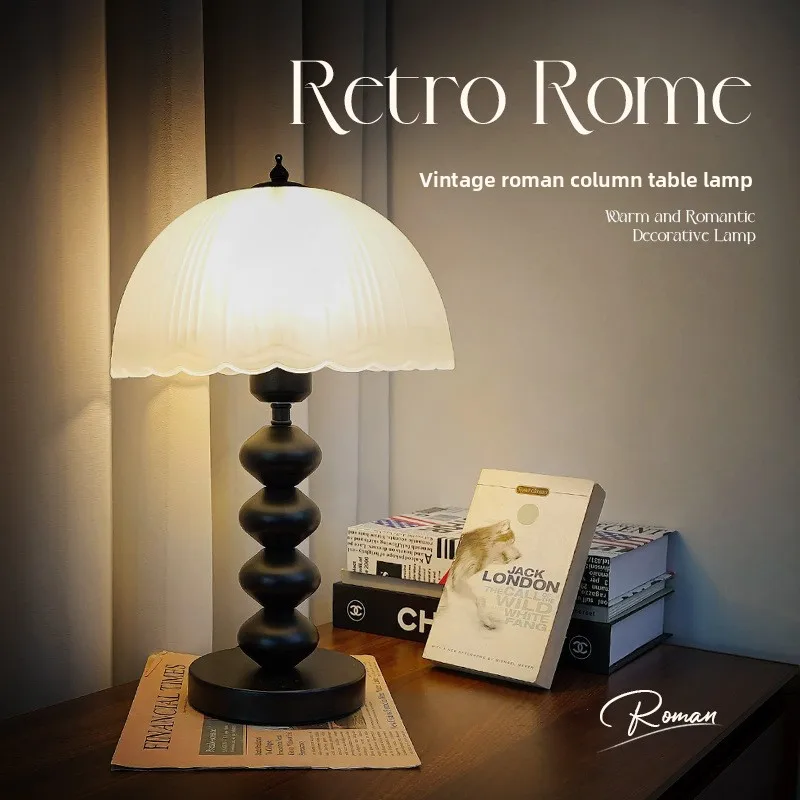 French retro table lamp bedroom bedside small table lamp American light luxury bedside lamp
French retro table lamp bedroom bedside small table lamp American light luxury bedside lamp