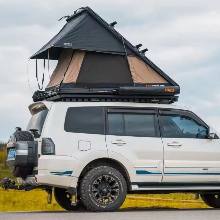 Палатка на крышу автомобиля ADA OVERLAND Factory Wholesale, алюминиевая, жесткая, тонкая, быстроразборная, для внедорожников 4x4.
Палатка на крышу автомобиля ADA OVERLAND Factory Wholesale, алюминиевая, жесткая, тонкая, быстроразборная, для внедорожников 4x4.