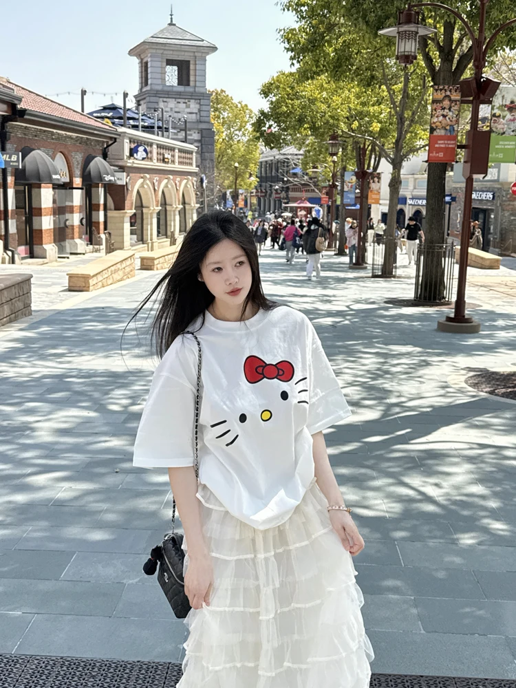 Casual Knot Print White ort Sve round Ne Loose Fit Summer T-irt for Women Comfortable Breathable Tee
Casual Knot Print White ort Sve round Ne Loose Fit Summer T-irt for Women Comfortable Breathable Tee