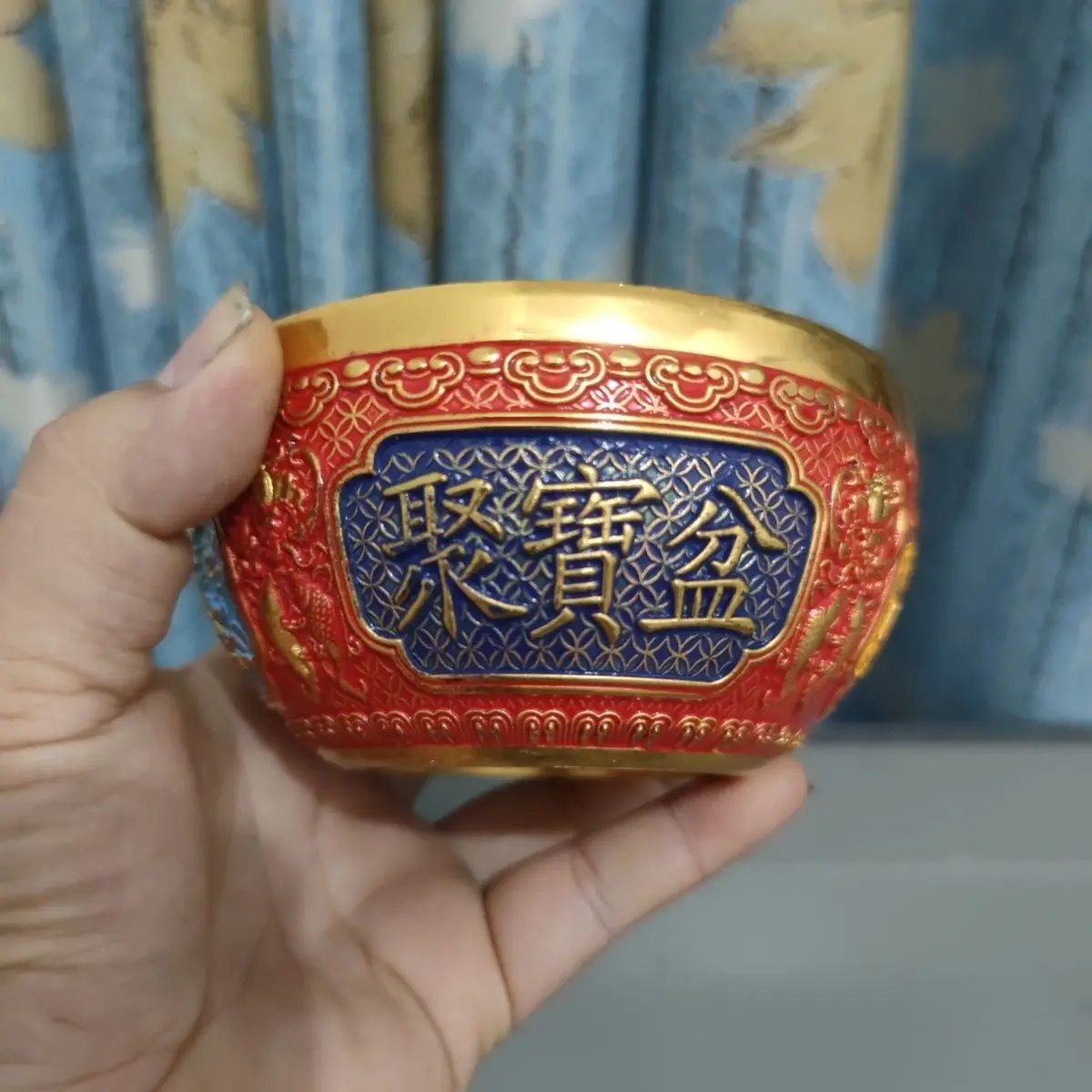 Antique cornucopia making gilt handicrafts collection antique copper bowl Qianlong hand-painted cornucopia ornament
Antique cornucopia making gilt handicrafts collection antique copper bowl Qianlong hand-painted cornucopia ornament