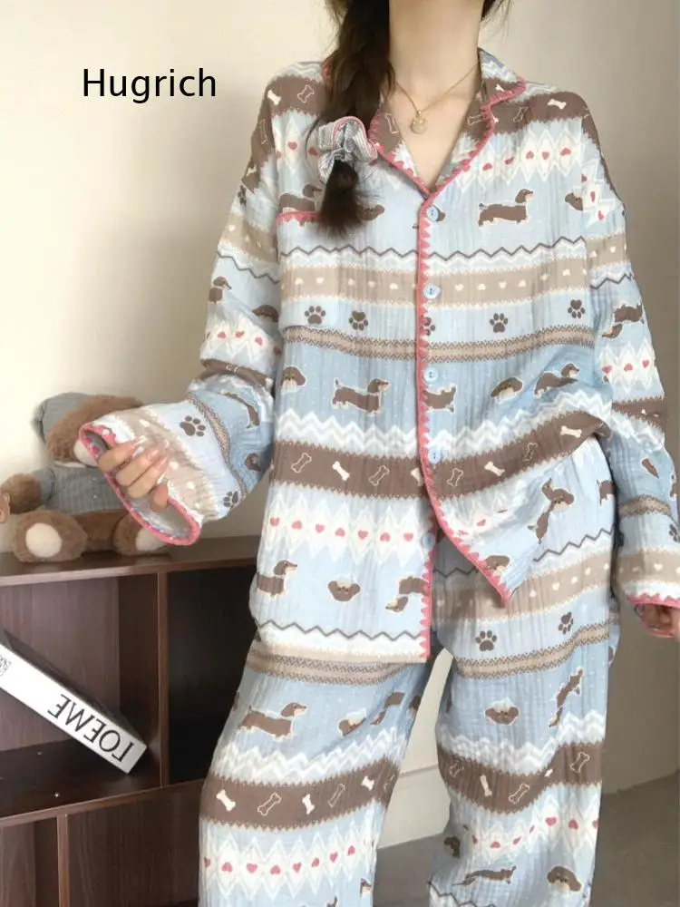 Cute Pattern Sleepwear Set Wave Stitch Contrast Notch Collar Long Sleeve Shirt and Matching Trousers Casual Daily Pajamas
Cute Pattern Sleepwear Set Wave Stitch Contrast Notch Collar Long Sleeve Shirt and Matching Trousers Casual Daily Pajamas