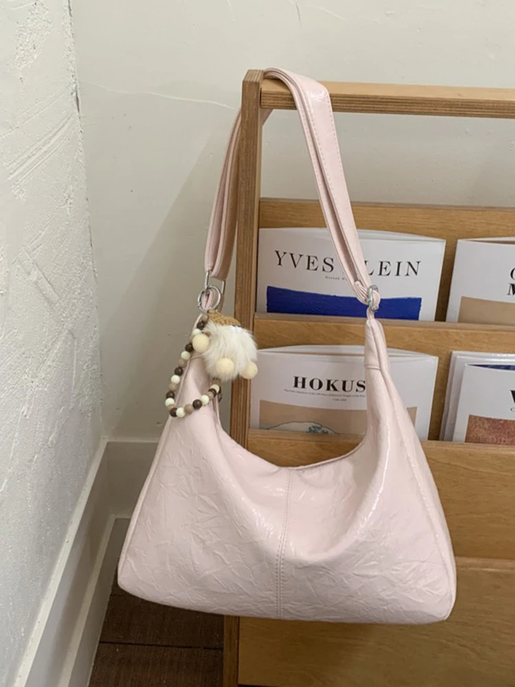 Женская однотонная сумка через плечо из мягкой кожи, корейская модная сумка через плечо на молнии большой вместимости, повседневная сумка-тоут для ежедневных поездок на работу
Женская однотонная сумка через плечо из мягкой кожи, корейская модная сумка через плечо на молнии большой вместимости, повседневная сумка-тоут для ежедневных поездок на работу