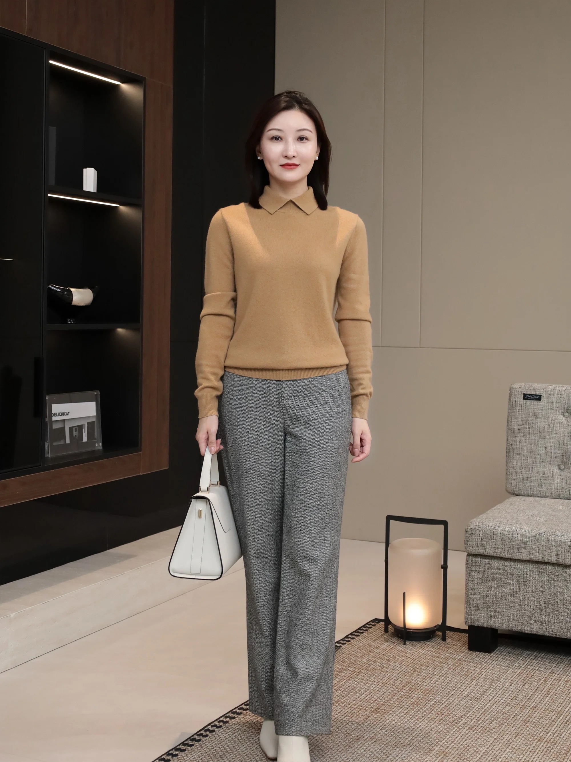 Classic Herringbone Woolen Straight Leg Trousers Chi Commute Sle Ladies Casual Pants Simple Design Long Pants
Classic Herringbone Woolen Straight Leg Trousers Chi Commute Sle Ladies Casual Pants Simple Design Long Pants