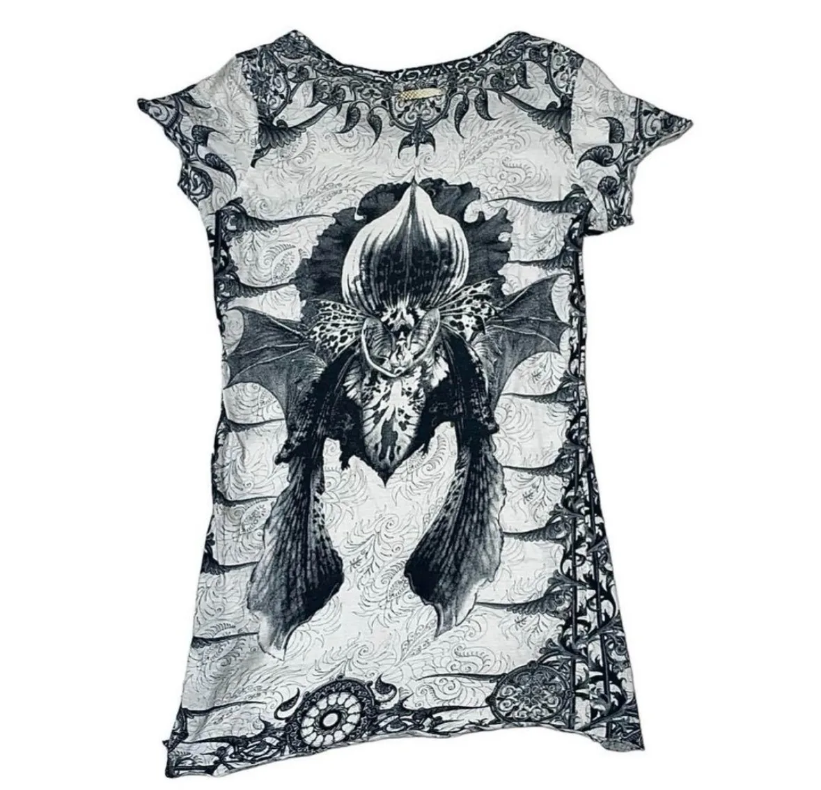 IfSixWasNine Cashew Flower Short Sleeve T-Shirt
IfSixWasNine Cashew Flower Short Sleeve T-Shirt